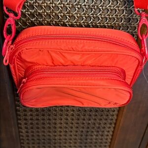 OFFLINE BY AERIE Makin’ Moves Nylon Crossbody Bag Red NEW WITHOUT TAGS
